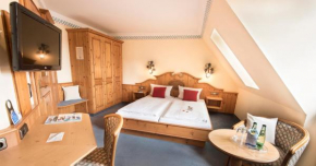 Hotels in Helmstadt